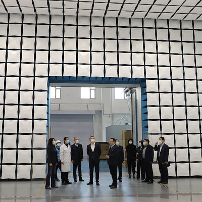 O laboratório de testes do Sul do Tuv do laboratório do Ul conduziu a detecção da luz de rua e o serviço de teste da certificação