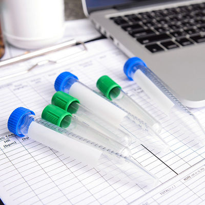 Serviço de autenticação da terceira ambiental dos serviços de laboratório dos testes de laboratório das águas residuais do laboratório