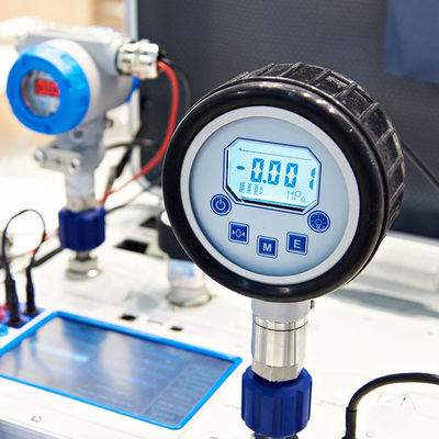 Os serviços de laboratório dos testes de Rohs do CE arejam o serviço de autenticação da terceira industrial da maquinaria da compressão