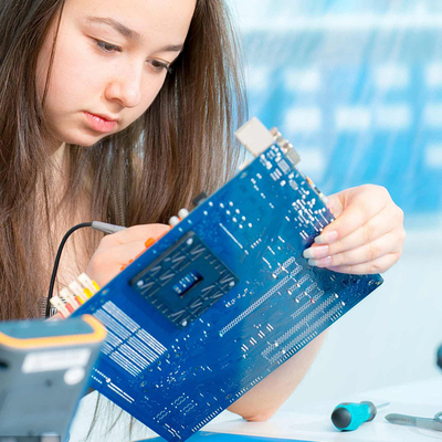 Laboratórios de testes eletrônicos com certificação ISO9001 garantem a segurança e a confiabilidade dos brinquedos
